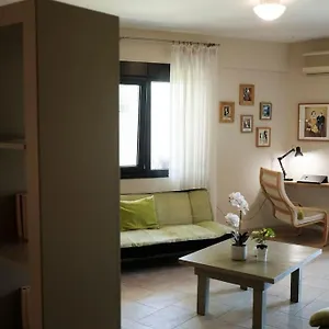 With Garden In Thessaloniki. Διαμέρισμα