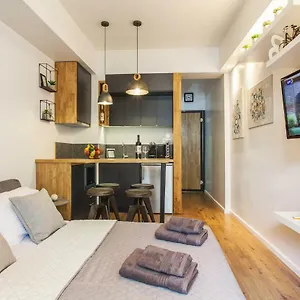 Lazaristes Compact Living Θεσσαλονίκη
